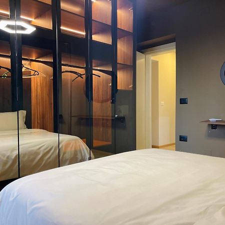 Dea'S Apartment: Hidden Gem Tirana Zewnętrze zdjęcie